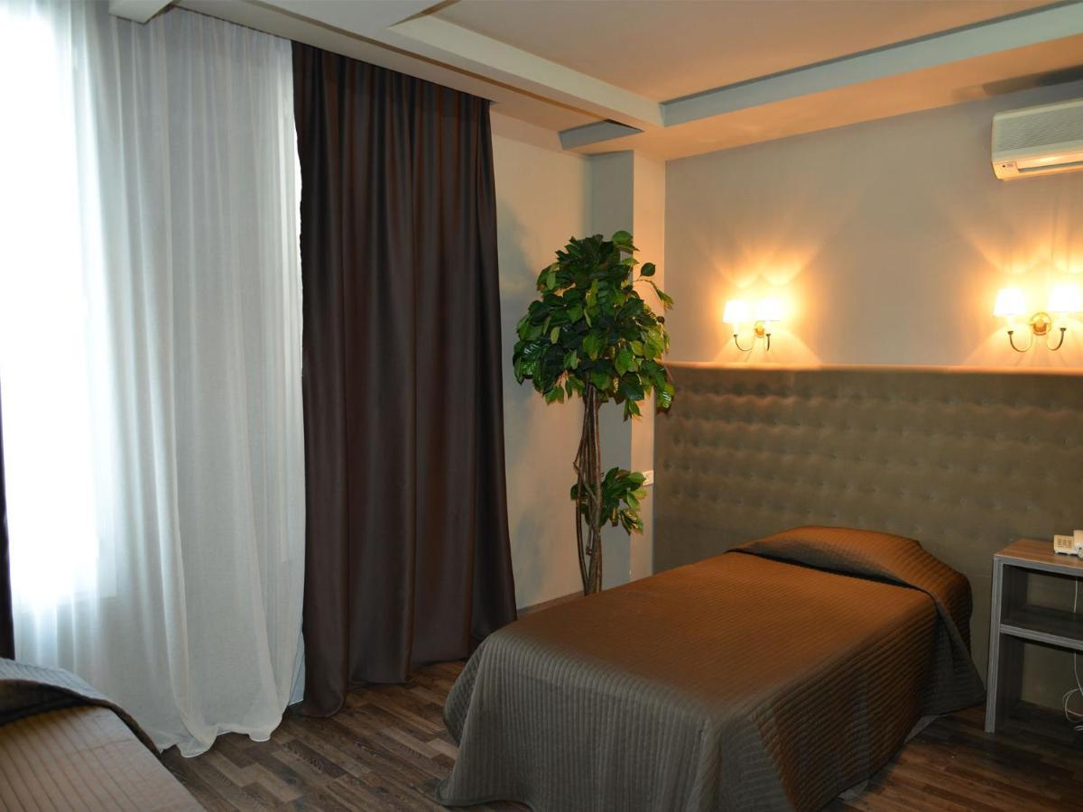 Hotel Doro City Tirana Exterior foto