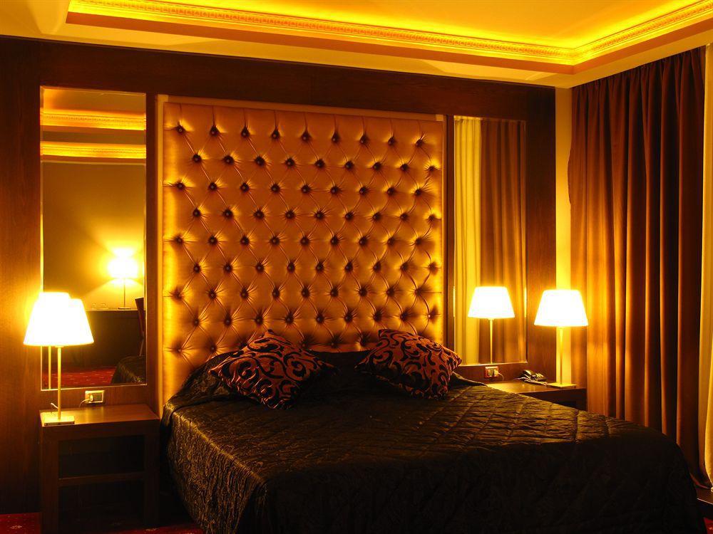 Hotel Doro City Tirana Exterior foto